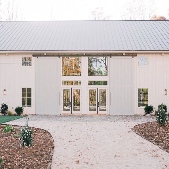 Carolina Grove wedding venue barn