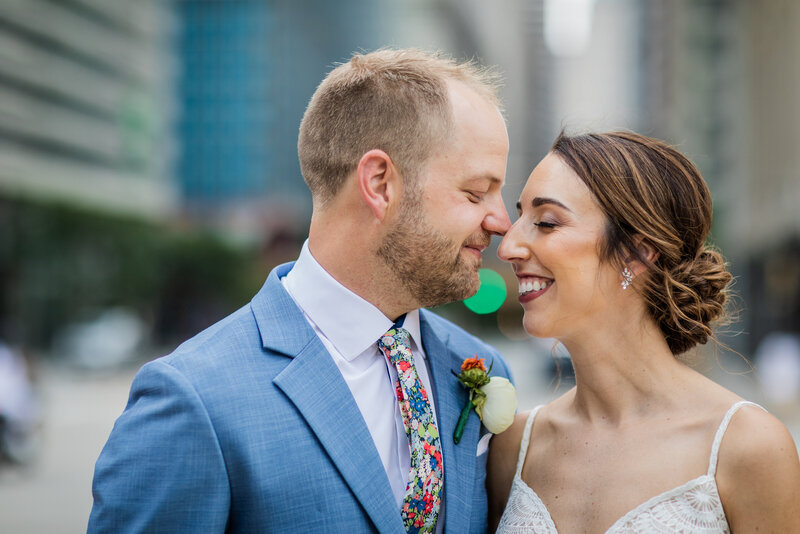 Bride and groom in Chicago