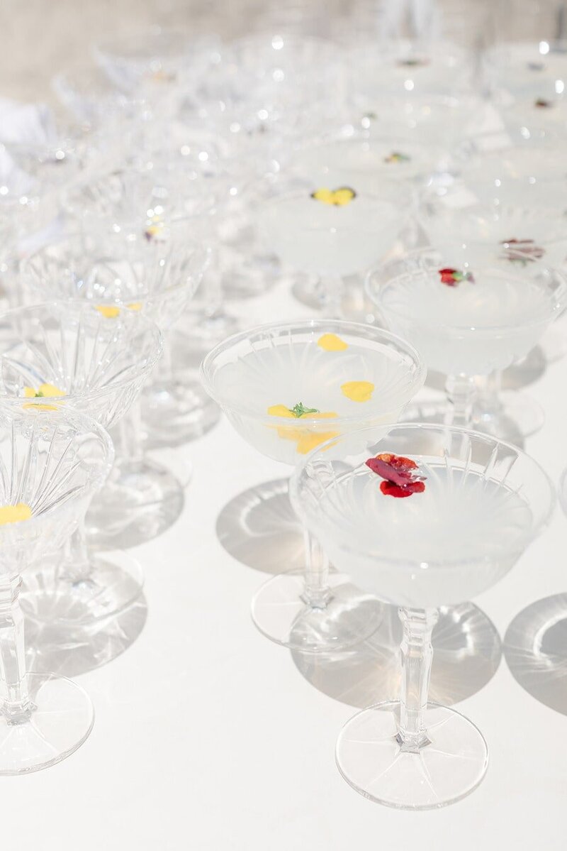 Wedding cocktails with edible flowers