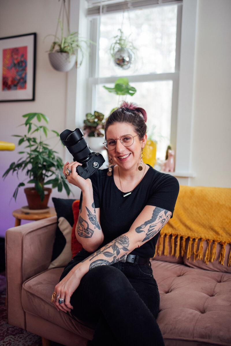 Headshot of Arielle in her Living room