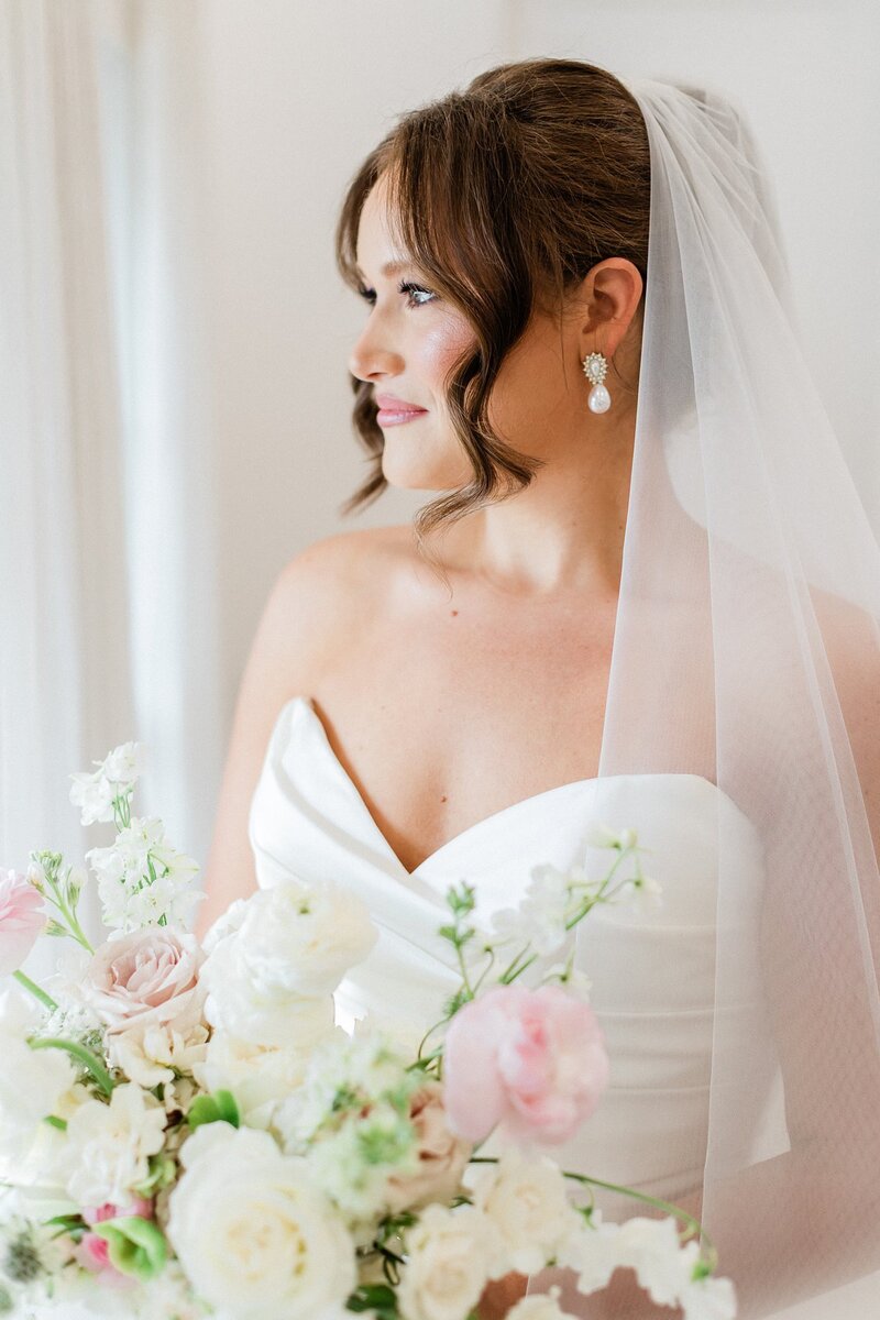 haleyandcoltonweddingatarrowheadhillatlakotakristinnicholephotography10