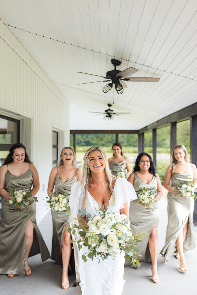 M+N_NewBranchFarms_Wedding_LeahReddingPhotography-583
