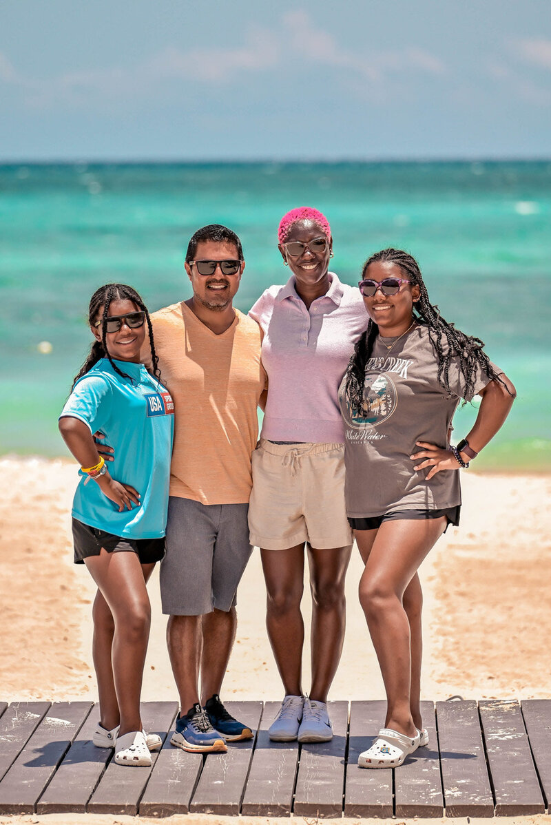 Nikisha King and her family on the beach