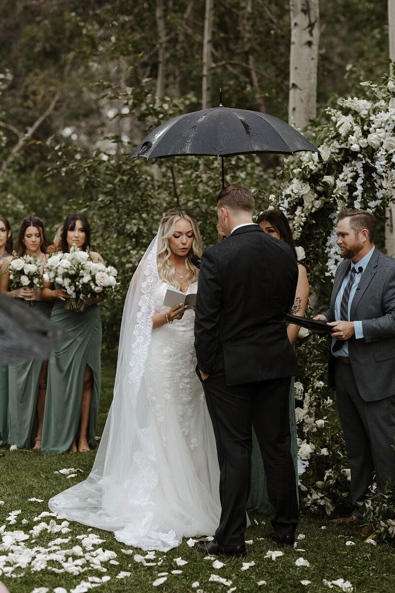 lake-tahoe-wedding-at-the-aspen-grove-15
