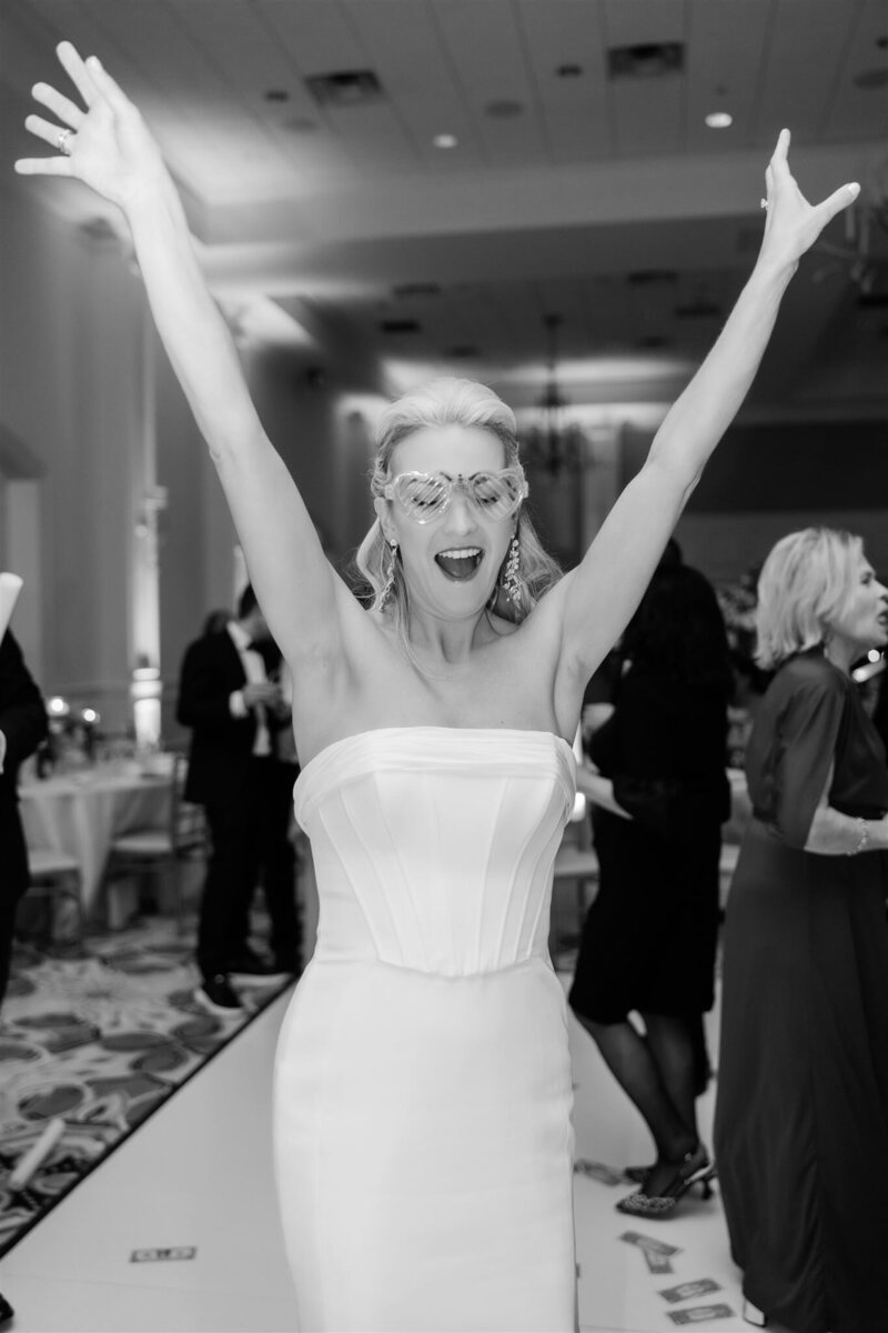 Wedding reception at the country club of Orlando by orlando wedding photographer 