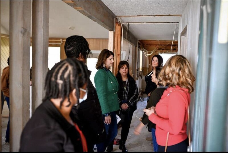 Gigi Kinsey and the RenovateHer Business Network