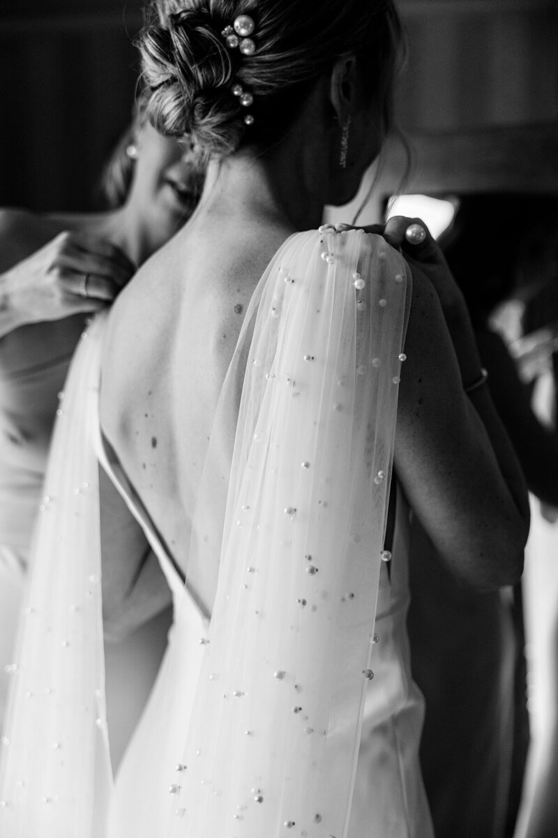 Bride's veil and cape