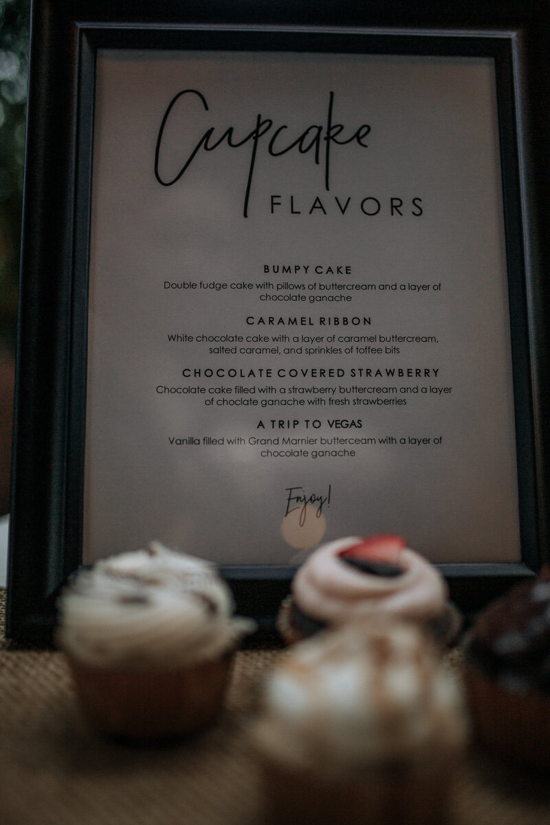 custom wedding cupcakes st wedding reception in sedona