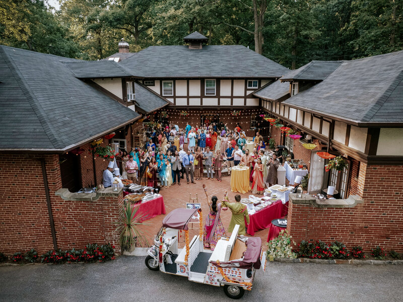 sangeet-party-in-outdoor-courtyard