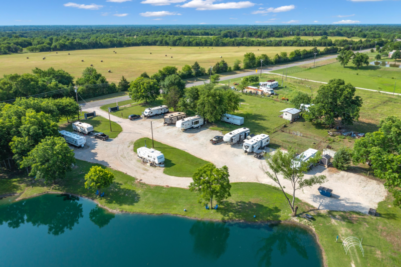 Scenic drive from Emory, TX to Mockingbird Meadows RV Park in Lone Oak, TX