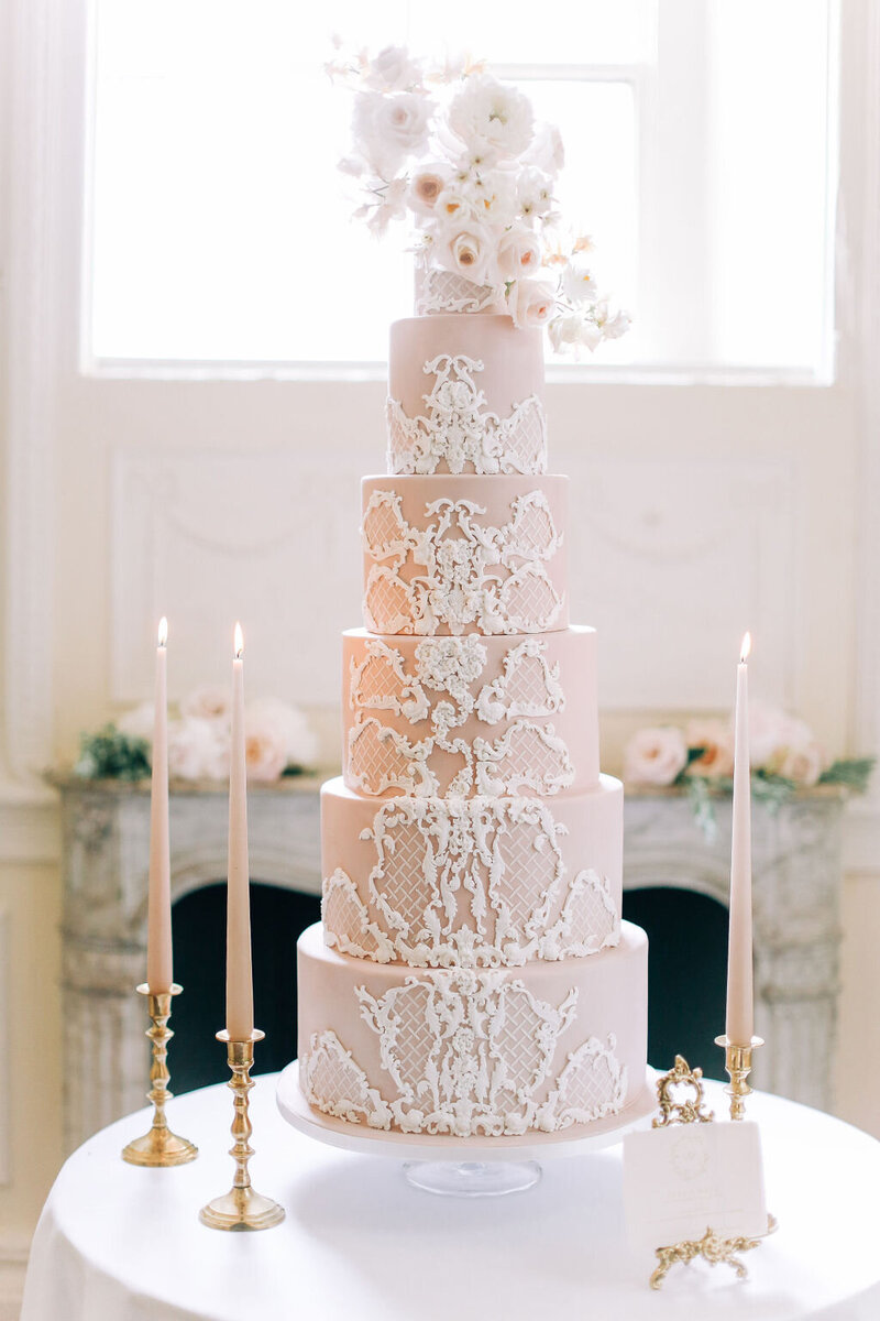 Trio of blush pink floral wedding cakes | MonAnnie