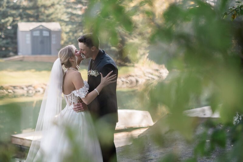 Edmonton Wedding Photos - Pine and Pond Wedding Venue (67)