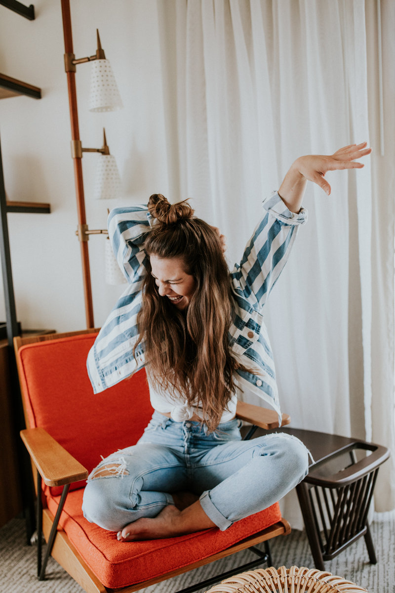 girl dancing