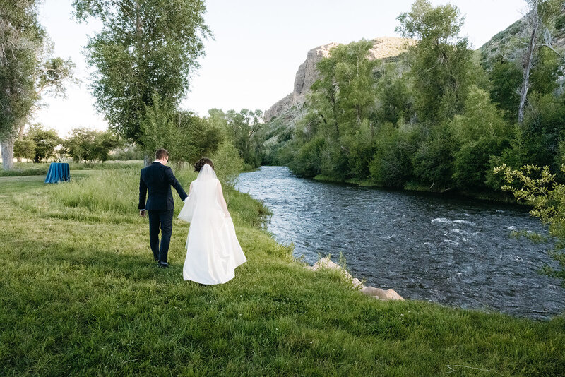 DCB3DD2F-5752-43CE-BADE-499C9C3F74C3