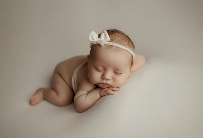 Austin, Texas Newborn Photographer | Baby Girl Newborn Photoshoot