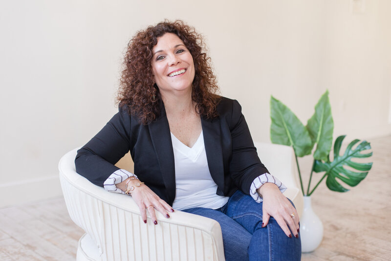 Theresa Branding Photos - Lifestyle-15