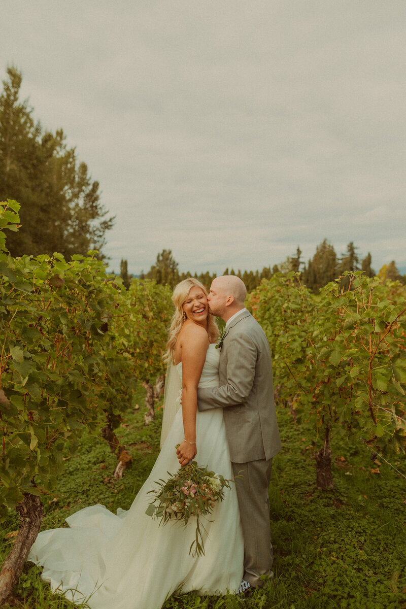 Wedding at McMenamins Edgefield in Troutdale, Oregon