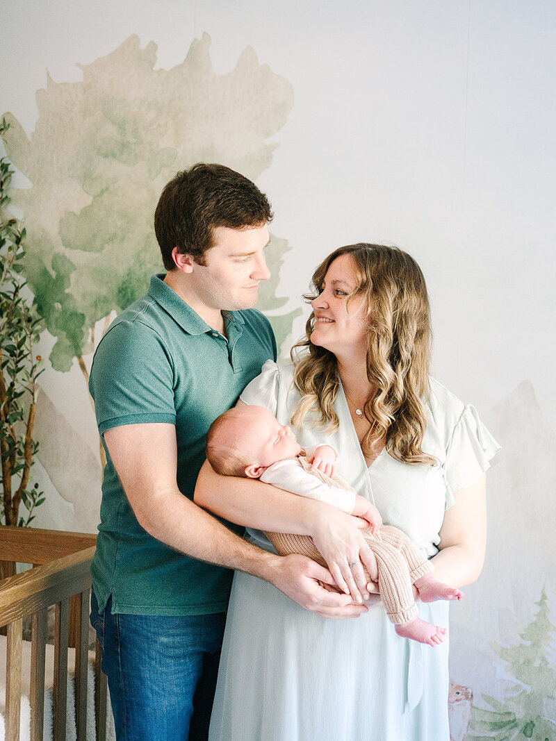 Newborn Lifestyle Family Session by Ashlee Cole Photography