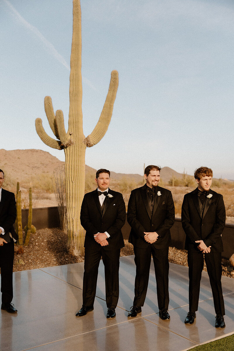 kelsey-kohl-wedding-preview-taylorraephotofilm-93
