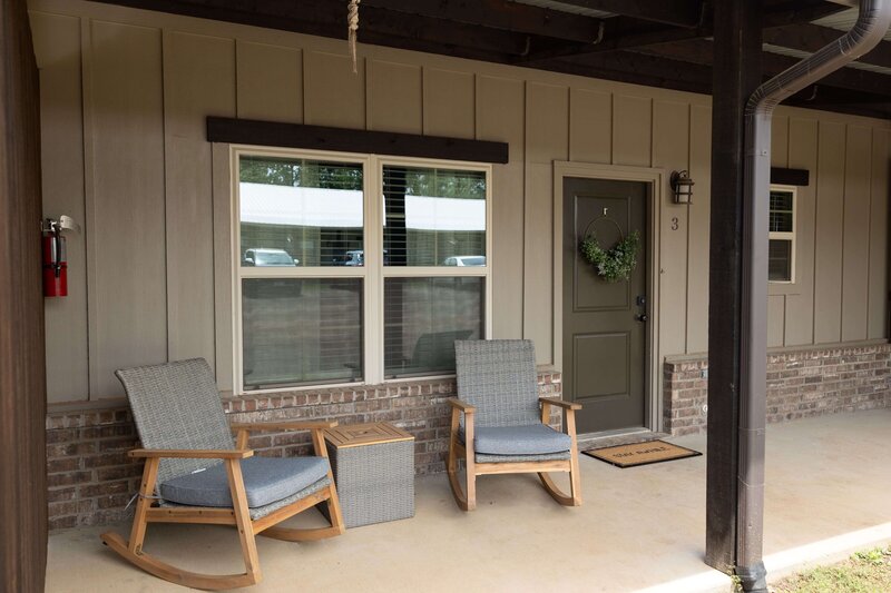 Hwy31AirbnbUnit3-TylerAirbnbs-3-min