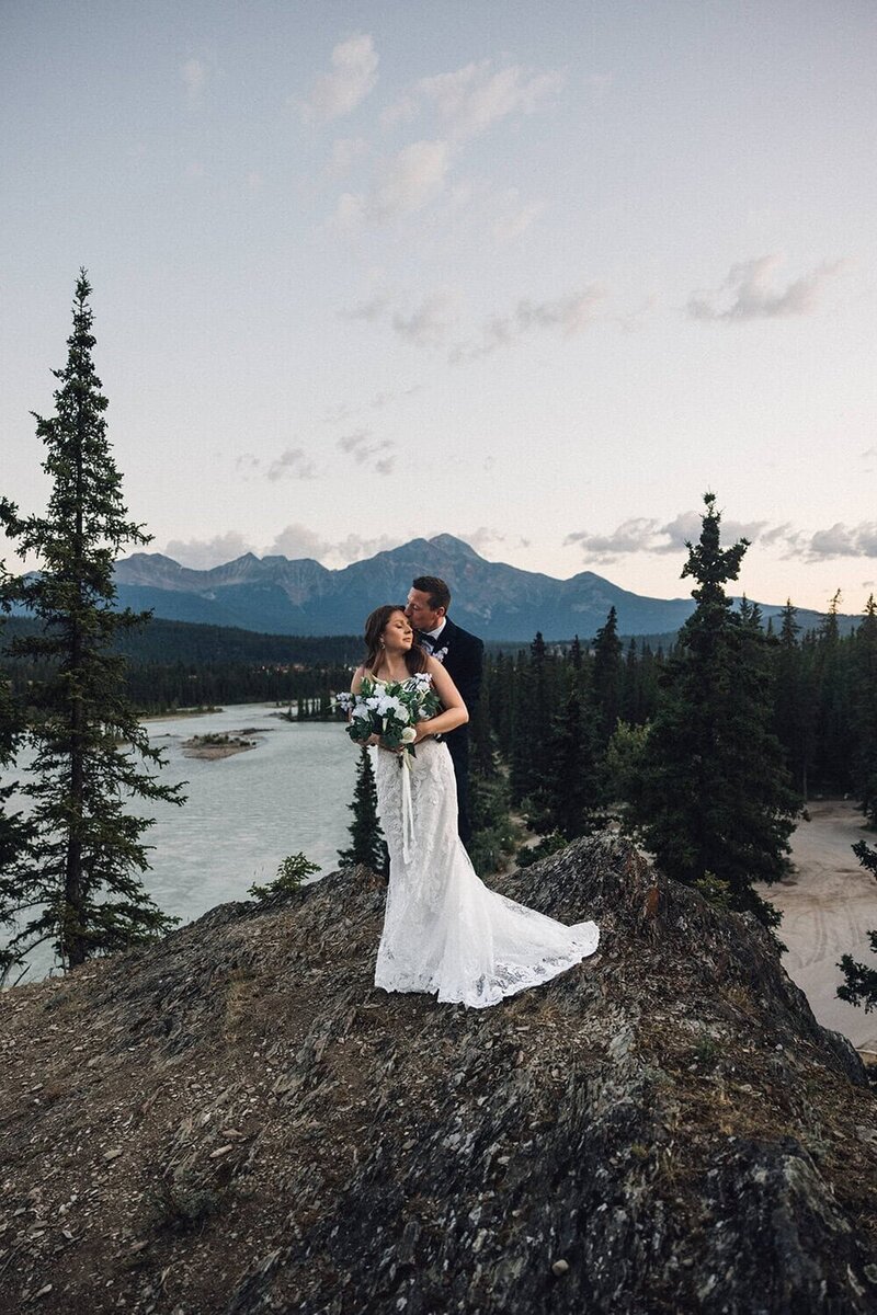Alberta elopement and micro-wedding galleries by Allie Knulls Photography