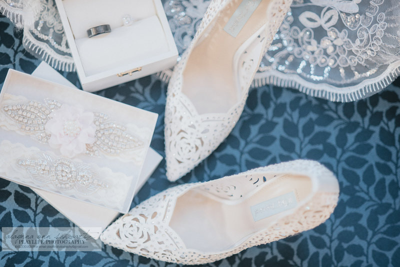 Iowa City's best wedding, portrait, and boudoir photographer Alaynna Ann Schwartz of Playlife Photo & Cinema