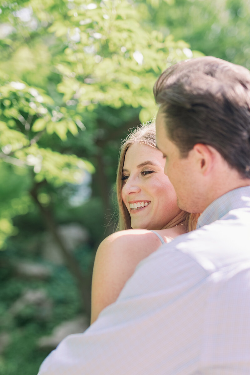 Fort-Worth-Botanic-Gardens-Engagement-Session-Chirstian-Wedding-Photographer-Kortney-Boyett17