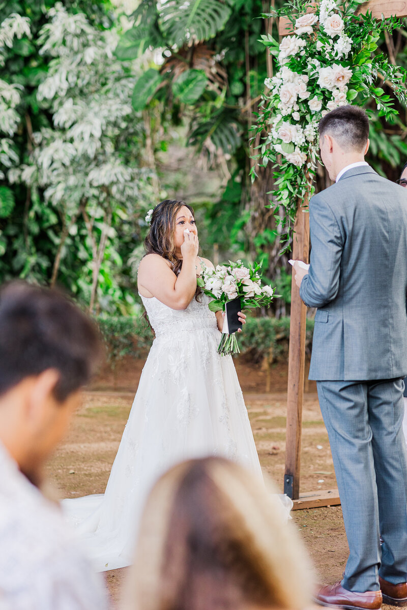 wedding party portrait at ko'olau ballrooms
