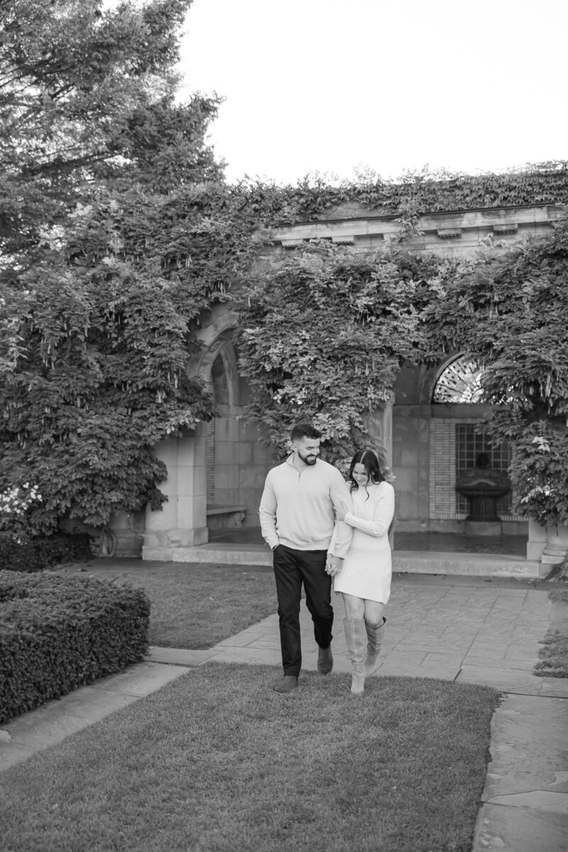 kelsee-risler-photography-new-york-engagement-photographer-george-eastman-museum-martine-kocktails-alyssa-mason-engagement-82-2