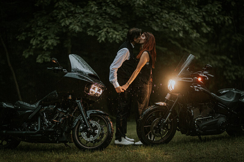40_Eagle_River_Wisconsin_Lake_Cabin_Rainy_Engagement_Photos_Motorcycles_Harley_Davidson_James_ Stokes_Photograhy_WI.24