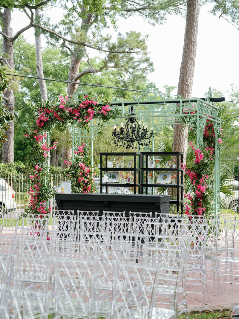 Stephanie and Jacob's colorful Derbes Mansion Wedding