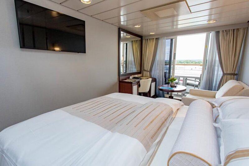 Azamara 2