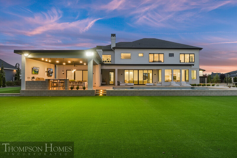 Thompson-Homes-Axis-Modern-Idaho-Luxury-Custom-Home-Builder-10