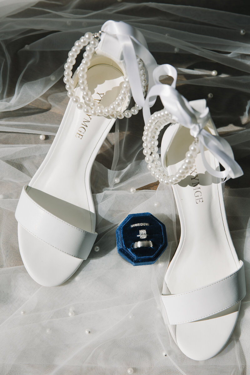 EmilyMcCaffertyPhotography-GatesWedding-Previews-3