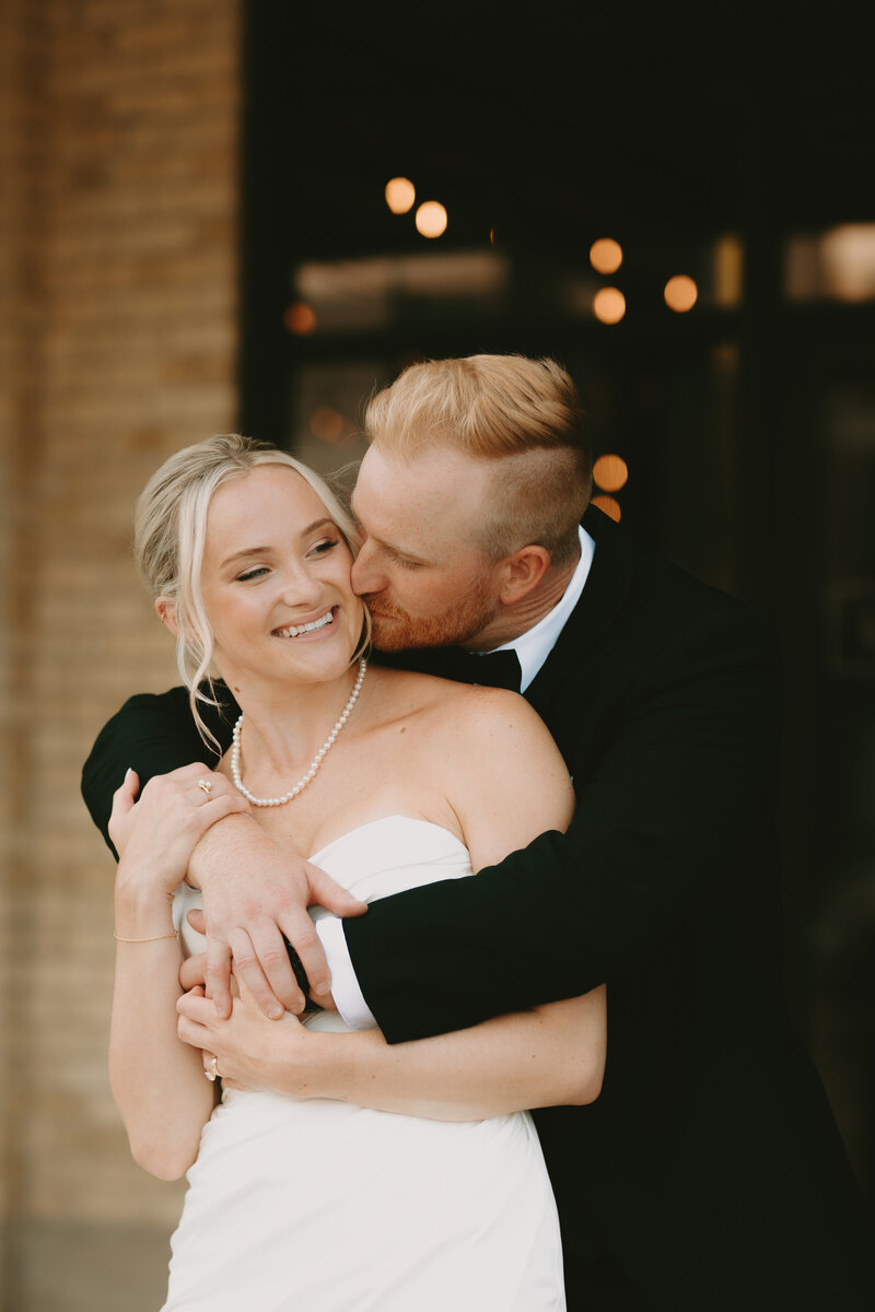 Jessica Frigge Photography is a Milwaukee Wisconsin Wedding Photographer