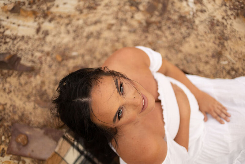 pregnant lady looking up