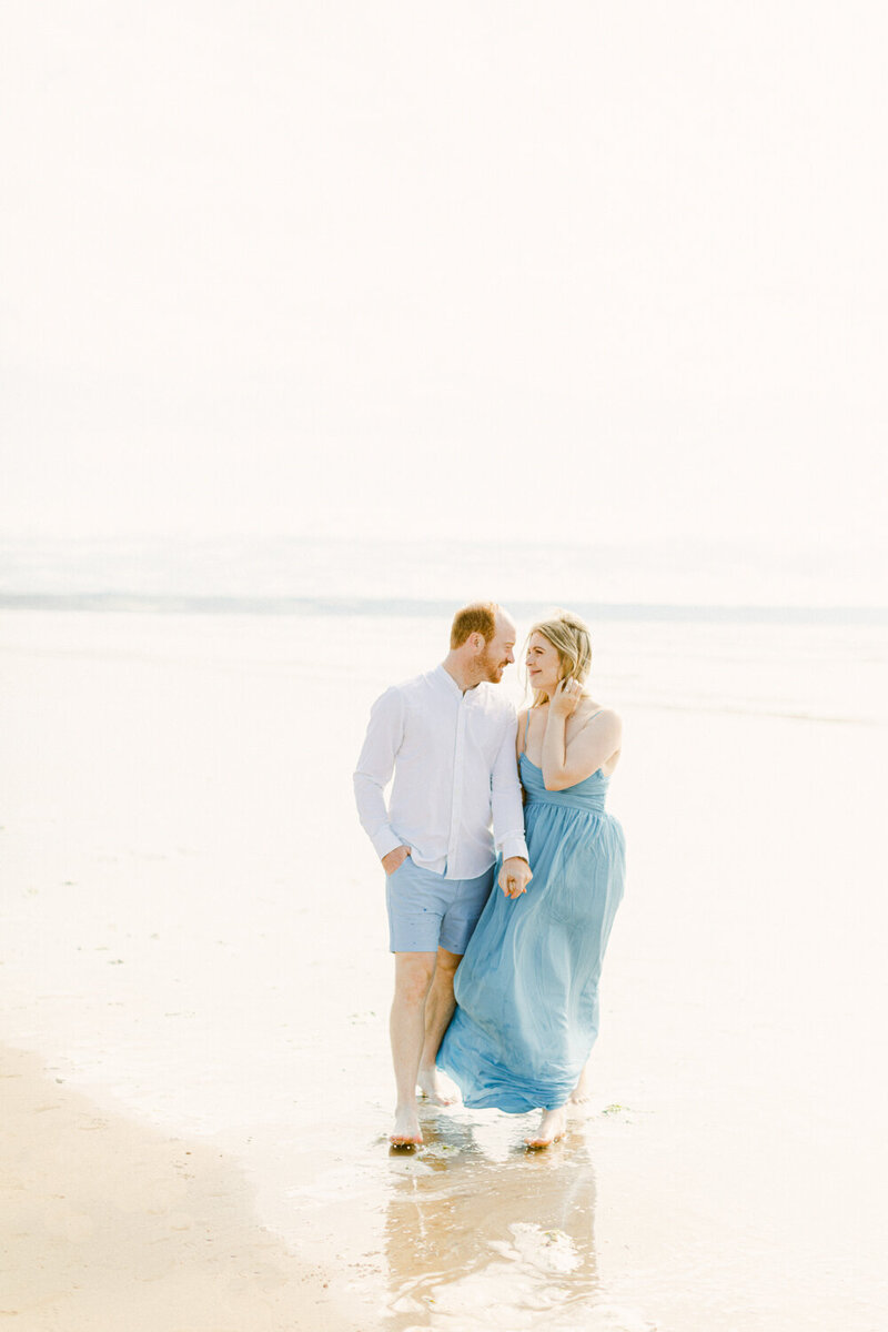 Devon_Wedding_Photographer_Engagement_Beach-10