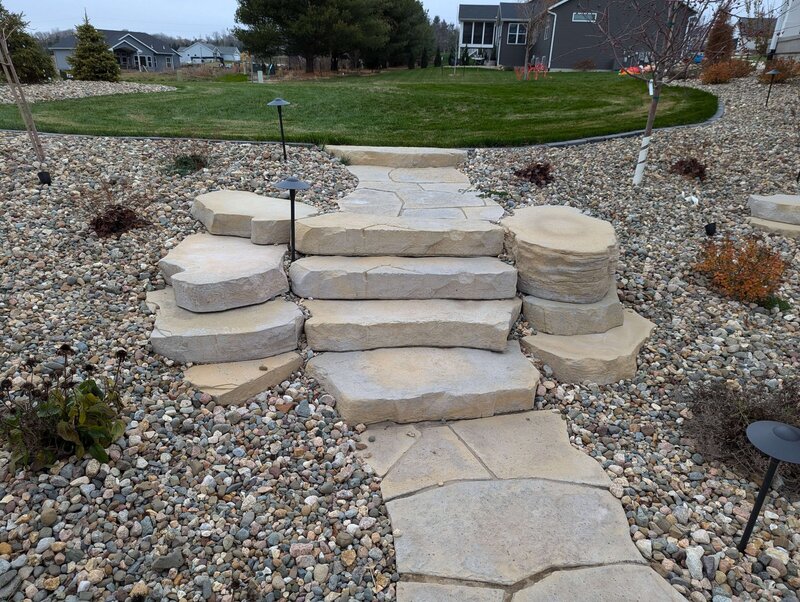 Cedar-Rapids-Iowa-landscaping-lawn-care-treatments-_20241125_172051317