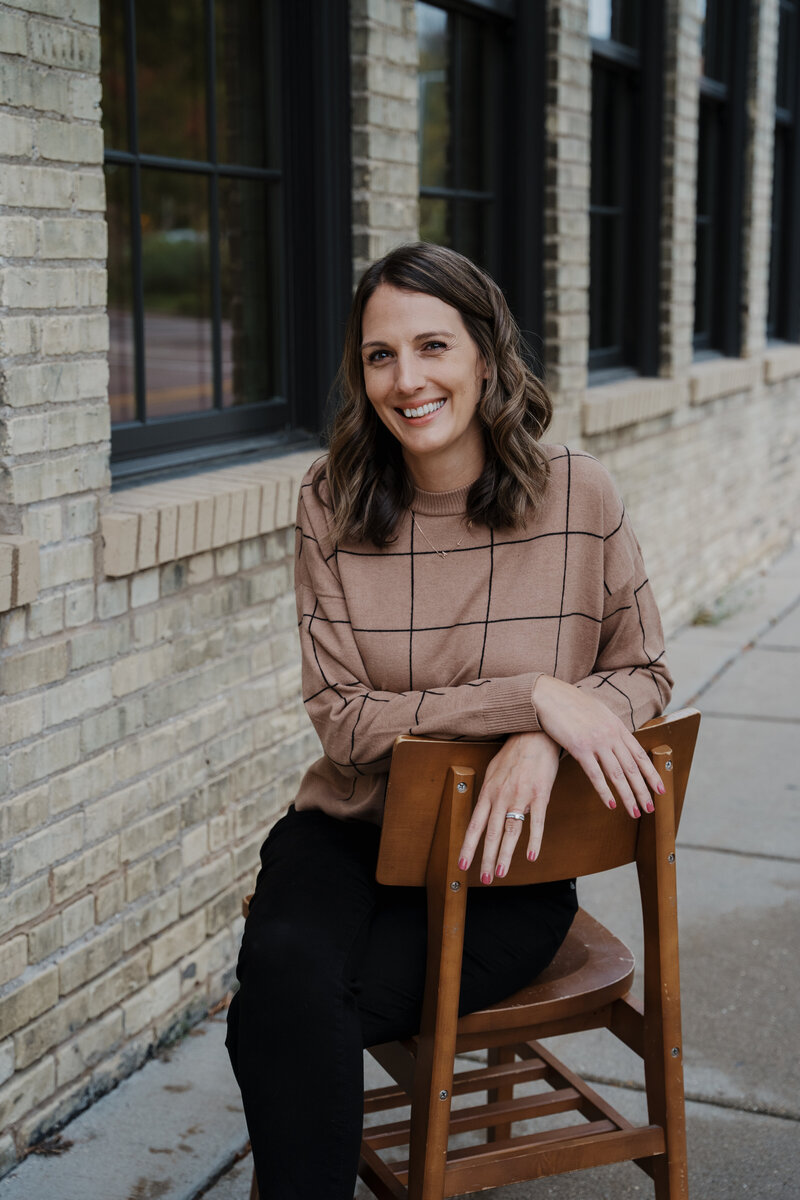 Elisabeth Emmerich headshot featured for Pitch Kit testimonial