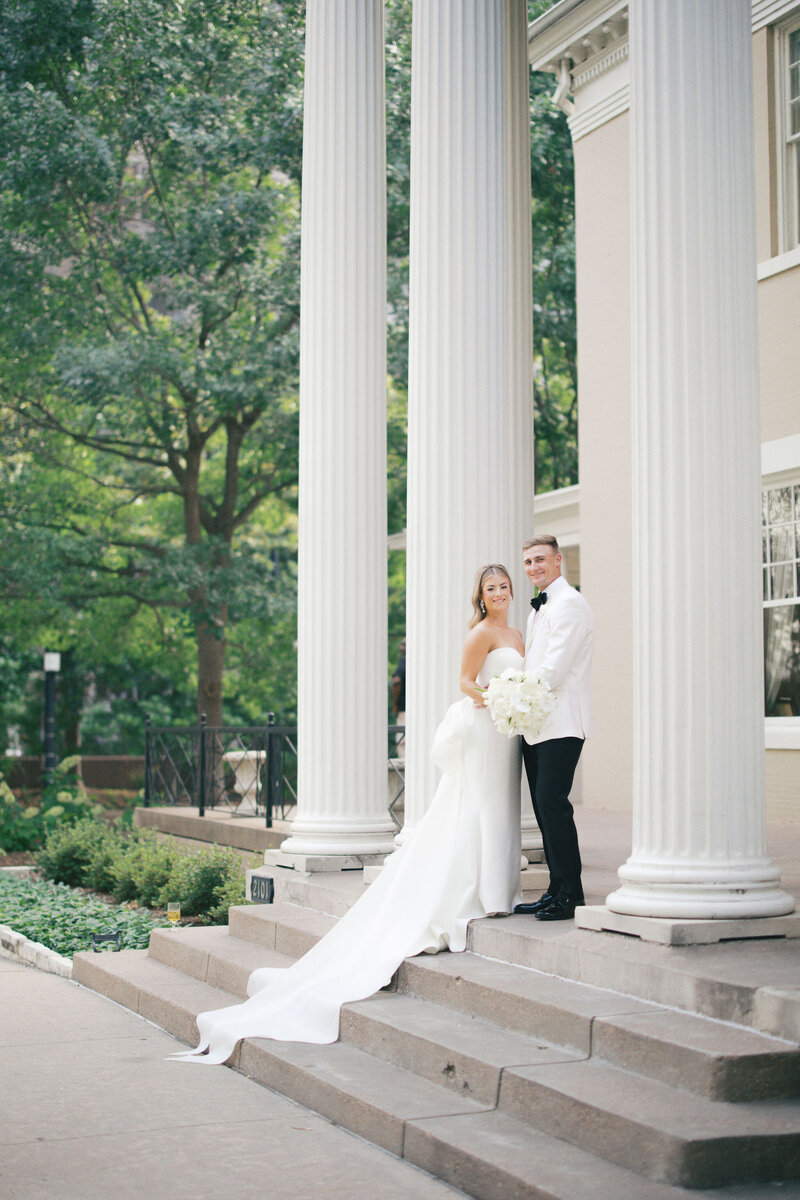 dallas-arts-district-mansion-wedding