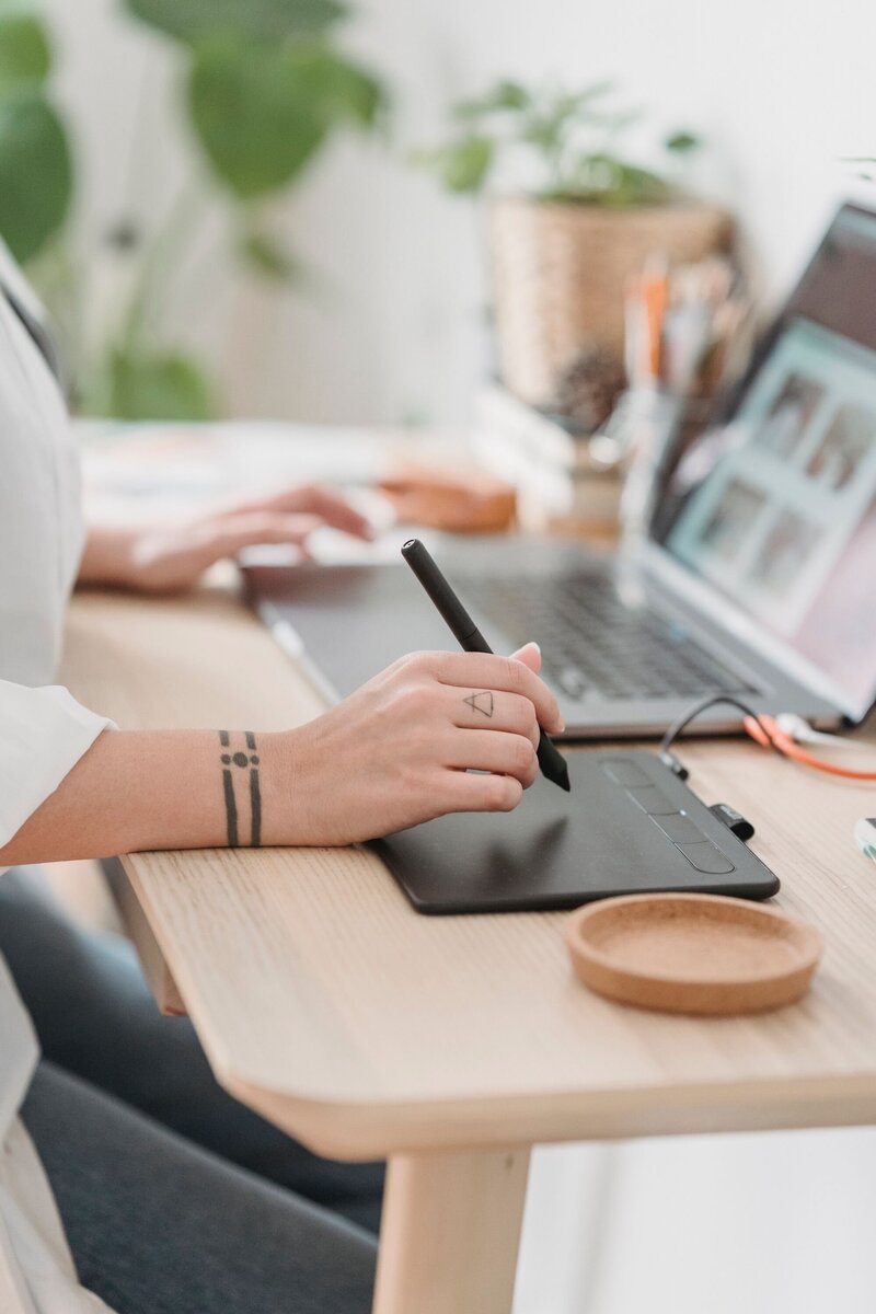 Women doing digital drawing