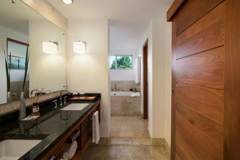 Elite-Room_-Bathroom1