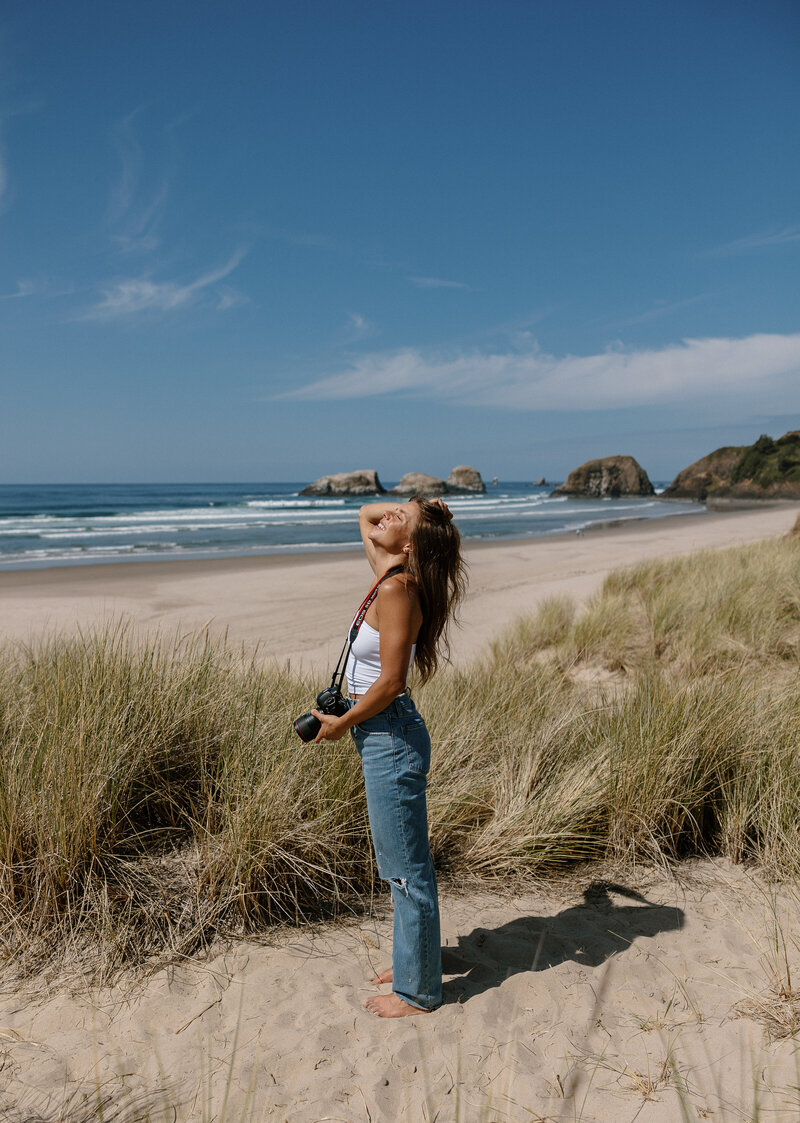 I am Meg! Your PNW Elopement Photographer who specializes in destination elopements and micro weddings!