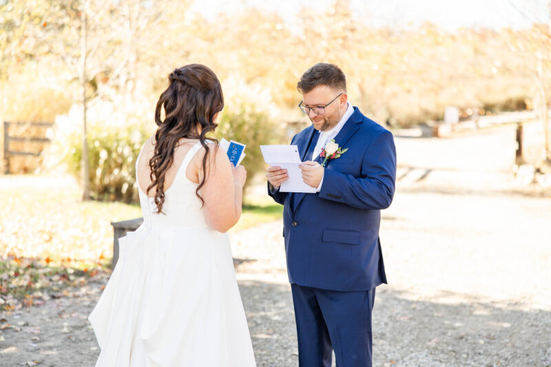 TheFarmAtHarvestHillsFallClassyWedding0042-1536x1024