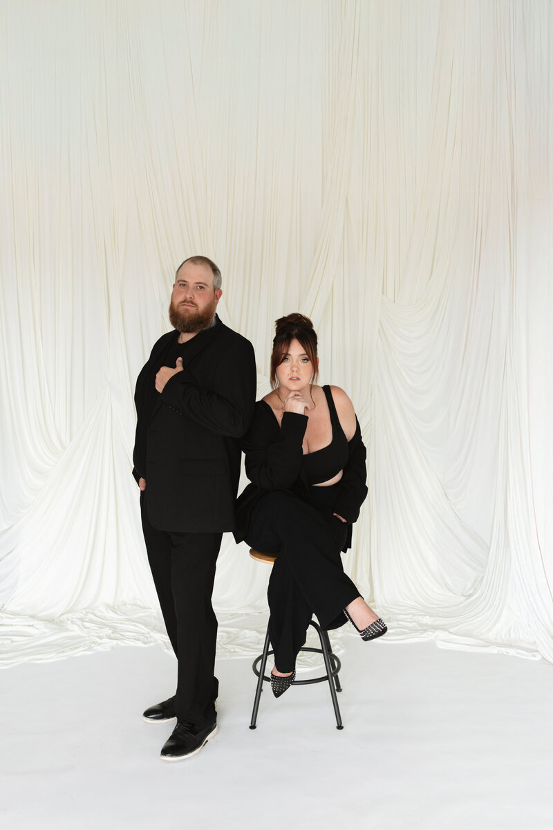 bride and groom holding sparkleres