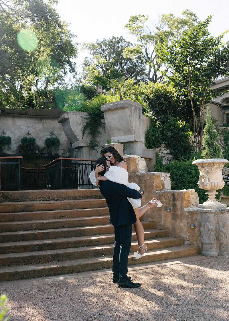 Beautiful outdoor wedding ceremony setup in Texas, showcasing the natural beauty and authenticity of the couple's celebration, captured through content creation by Dove and Grace Content Co.