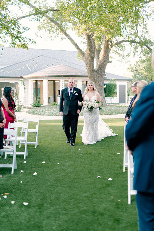 brighton-abbey-wedding-aubrey-texas-wedding-rachel-willis-events-wedding-planning-dallas-wedding-photographer-white-orchid-photography-329