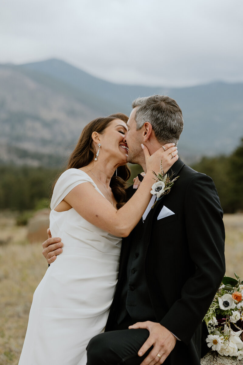 Rocky mountain national park elopement photographer