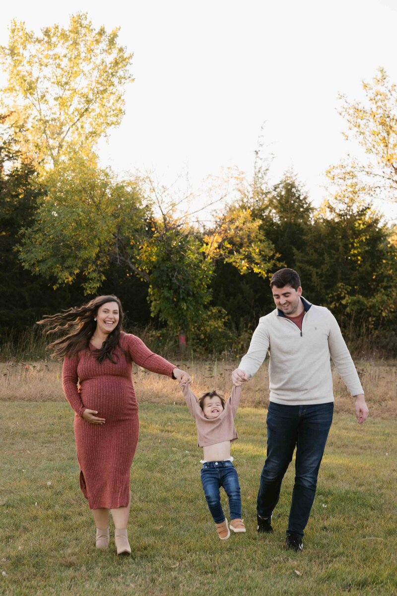 riversbendpark-maternity-photography-ericaflemingphoto-01