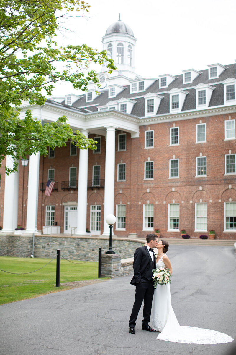 Otesaga Cooperstown Wedding_Blush Wood Studios-36